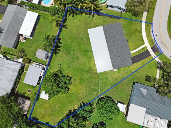 Bel Aire, 9360 SW 185th St, Cutler Bay, Florida 33157, image 3