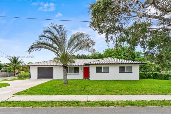 Laurel Hills, 524 NW 7th Ct, Boynton Beach, Florida 33426, image 1