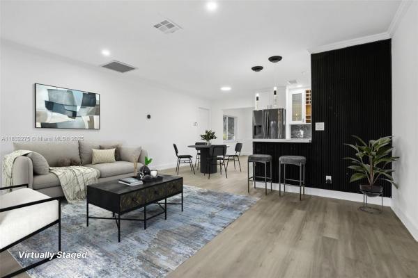 Laurel Hills, 524 NW 7th Ct, Boynton Beach, Florida 33426, image 2