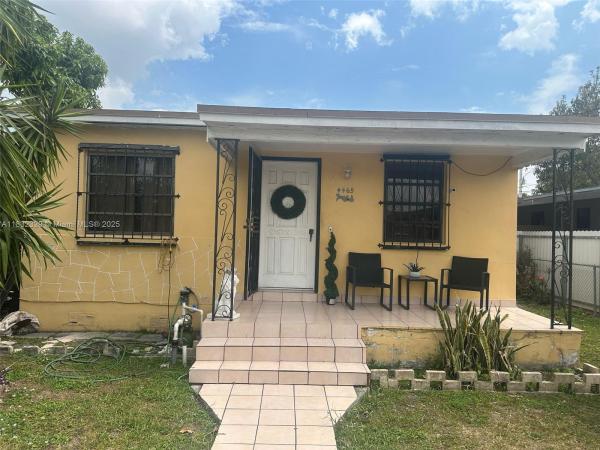 Ingleside Park, 4465 E 8th Ln, Hialeah, Florida 33013, image 1