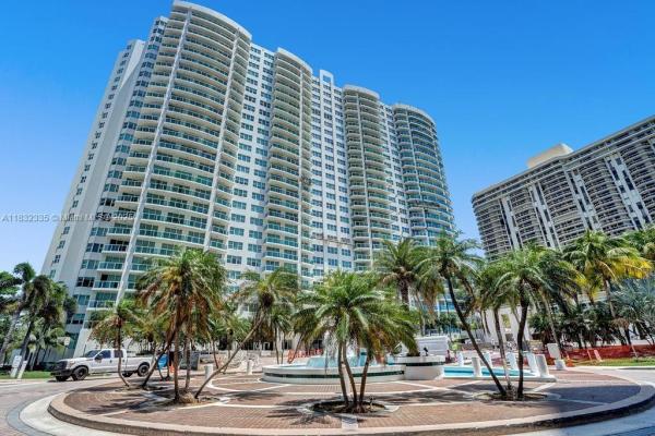 Hamptons South, 20201 E Country Club Dr #2203, Aventura, Florida 33180, image 3