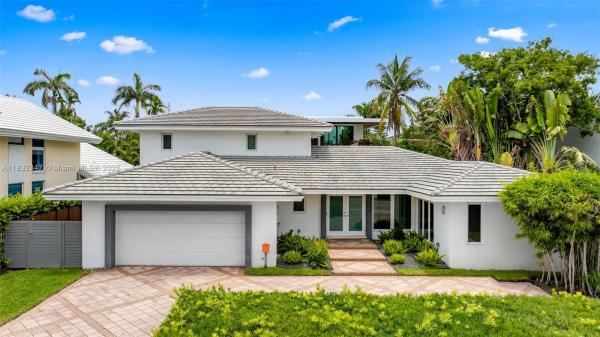 Bay Harbor Islands Residential, 1231 Kane Conc, Bay Harbor Islands, Florida 33154, image 1