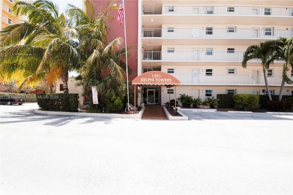 Delphi Towers, 1391 S Ocean Blvd #409, Pompano Beach, Florida 33062, image 1