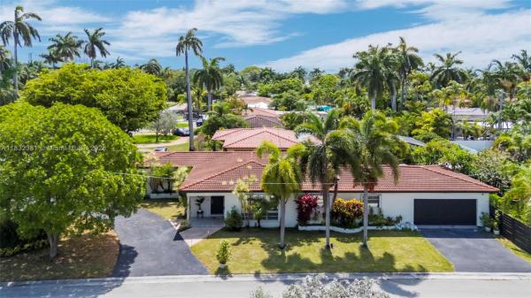 Hollywood Lakes, 1201 Buchanan St, Hollywood, Florida 33019, image 1