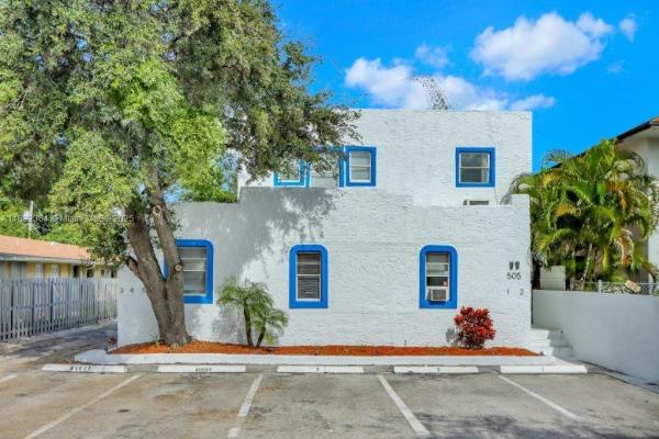 Poinciana Park, 505 SE 20th St, Fort Lauderdale, Florida 33316, image 1