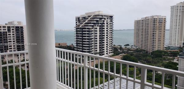 Courvoisier Courts, 701 Brickell Key Blvd #1711, Miami, Florida 33131, image 1
