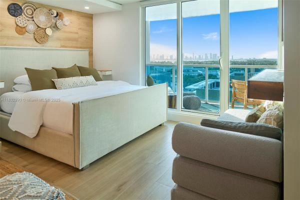 Roney Palace, Miami Beach, Florida 33139, image 1