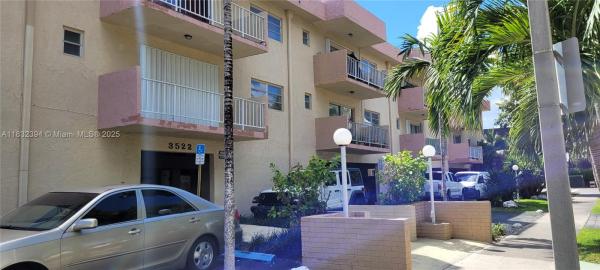Riviera Isles, 3522 NE 171 St 104, North Miami Beach, Florida 33160, image 1