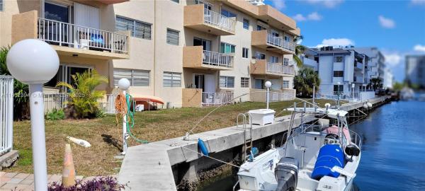 Riviera Isles, 3522 NE 171st St #104, North Miami Beach, Florida 33160, image 2
