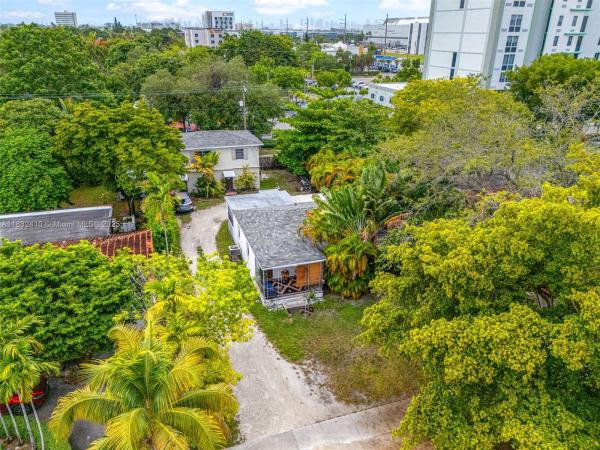 633 De Soto Dr, Miami, Florida 33166, image 1