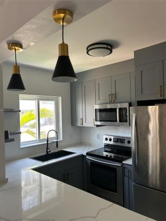 235 80th St #3, Miami Beach, Florida 33141, image 1