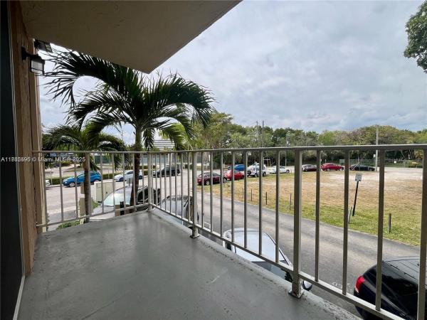 Bayview Palms, 1805 Sans Souci Blvd #202, North Miami, Florida 33181, image 1