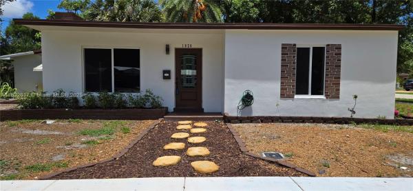 Riverside Park, 1020 SW 19th Ave, Fort Lauderdale, Florida 33312, image 1
