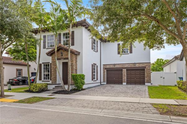 9037 SW 170th Pl, Miami, Florida 33196, image 1