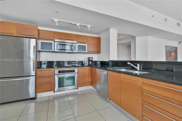 Vizcayne North, 244 Biscayne Blvd #4108, Miami, Florida 33132, image 1