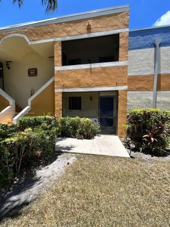 Racquet Club At Bonaventure, 189 Lakeview Dr #103, Weston, Florida 33326, image 1