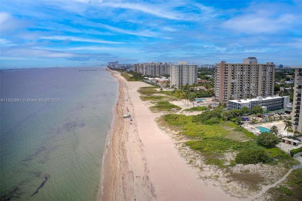 Hampton Beach Club, 1800 S Ocean Blvd #409, Lauderdale By The Sea, Florida 33062, image 1