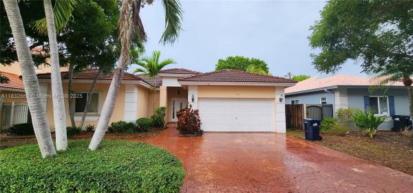 14935 SW 34th St, Unincorporated Dade County, Florida 33185, image 1