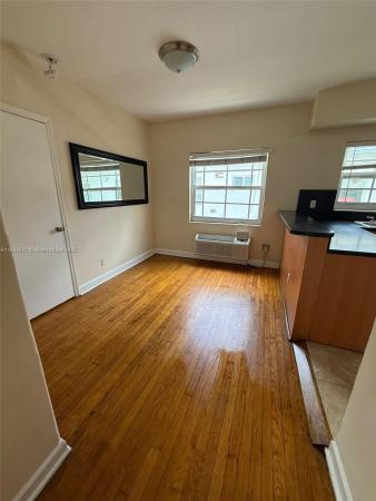 1241 13th St #4, Miami Beach, Florida 33139, image 1