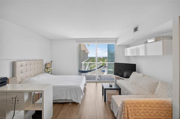 Baltus House, 4250 Biscayne Blvd 1206, Miami, Florida 33137, image 1