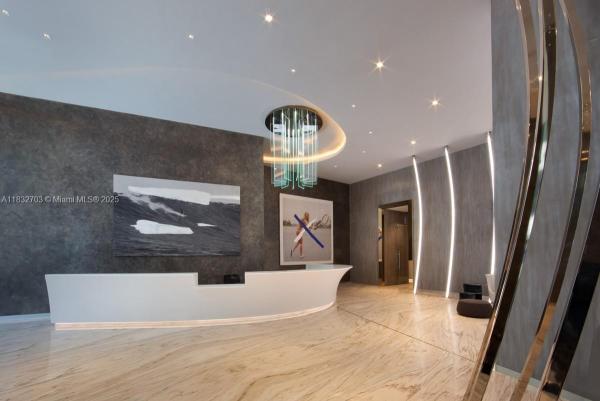 Brickell Flatiron, 1000 Brickell Plz #3703, Miami, Florida 33131, image 2