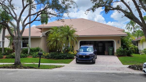 Oakbrook, 2610 E Oakbrook Ct #2610, Weston, Florida 33332, image 1