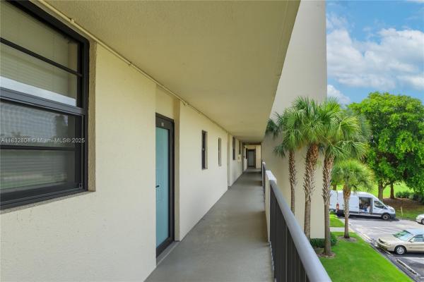 The Palms Of Deer Creek, 2430 Deer Creek Country Club Blvd #304-2, Deerfield Beach, Florida 33442, image 3