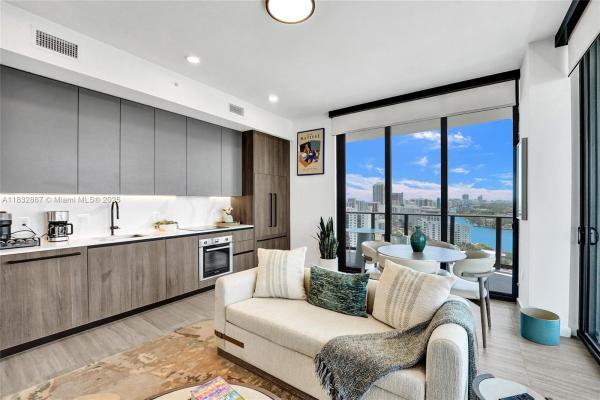 72 Park, 580 72nd St #2010, Miami Beach, Florida 33180, image 1