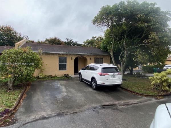 Leslie Estates, 3019 NW 203rd Ln, Miami Gardens, Florida 33056, image 1