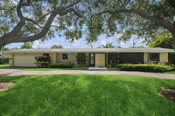 Southwood, 15471 SW 83rd Ave, Palmetto Bay, Florida 33157, image 2