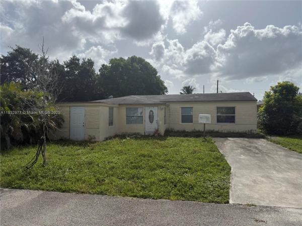 Strathford Heights, 519 N 60th Way, Hollywood, Florida 33024, image 1