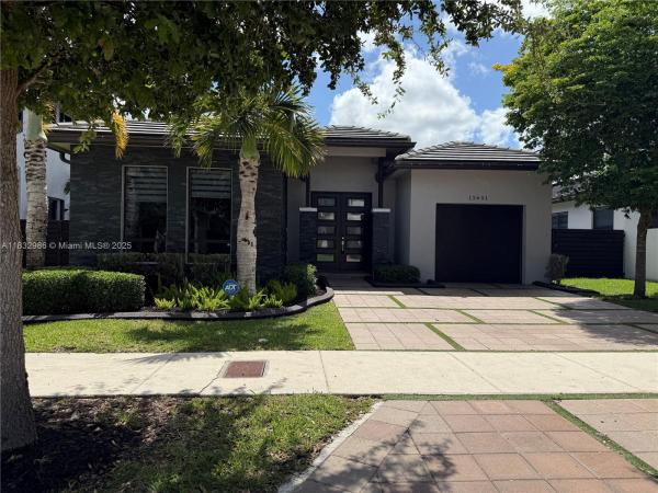 13651 SW 158th Pl, Miami, Florida 33196, image 1