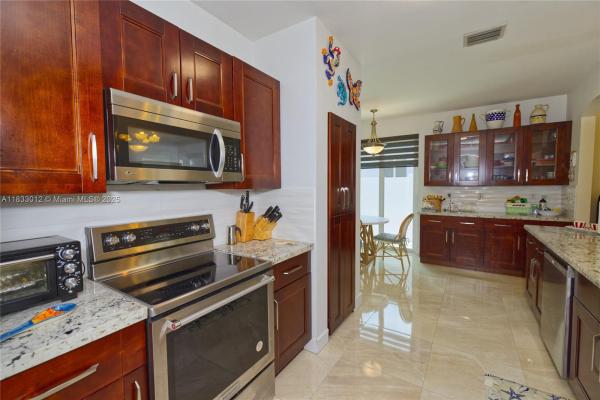 2622 SW 143rd Ave, Miami, Florida 33175, image 3