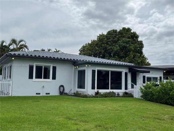 Foust, 600 Forrest Dr, Miami Springs, Florida 33166, image 1