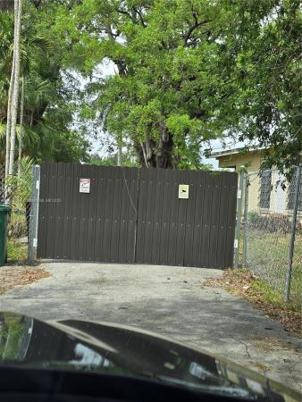 Everglades Land Sales, 4801 SW 58th Ave #4801, Davie, Florida 33314, image 1