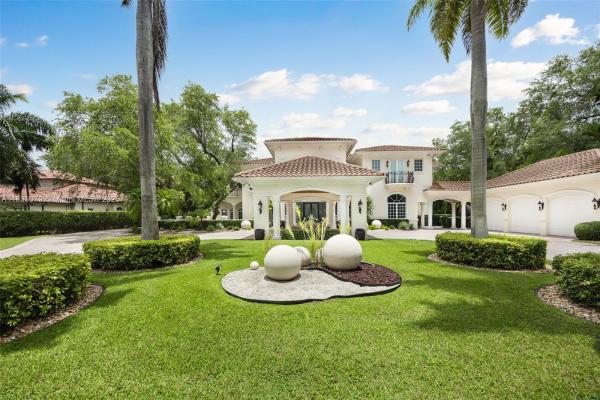 Flagler Groves Estates, 7245 SW 104th St, Pinecrest, Florida 33156, image 1