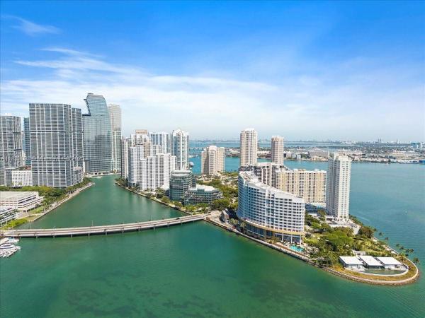 One Tequesta Point, 888 Brickell Key Dr 1502, Miami, Florida 33131, image 1