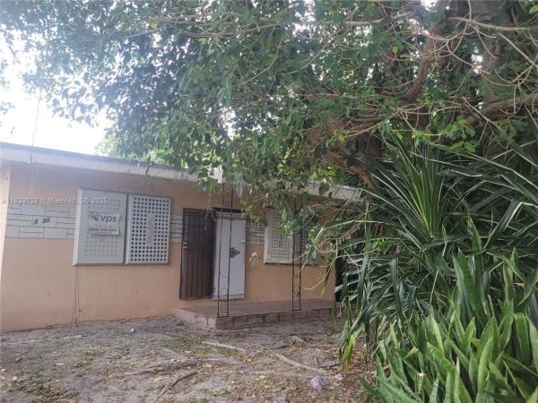 5530 NW 23rd Ave, Miami, Florida 33142, image 1