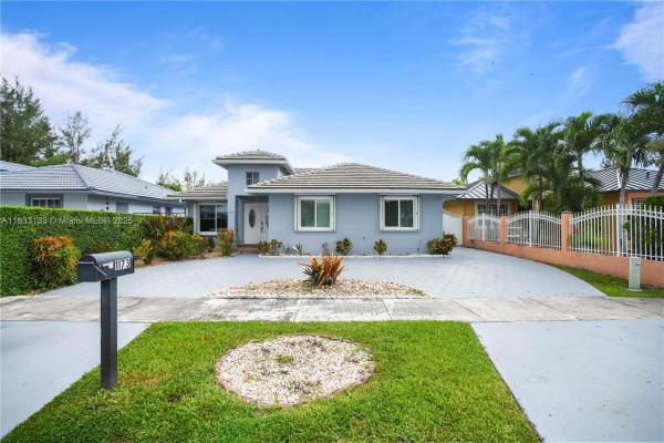 Superior Homes Estates, 1173 NW 134th Pl, Tamiami, Florida 33182, image 3