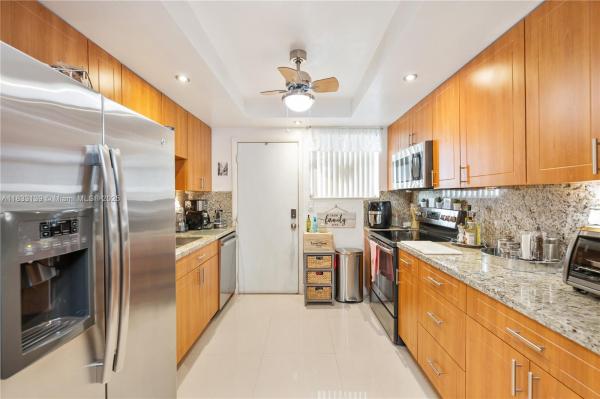 Sans Souci, 11960 NE 19th Dr #17, North Miami, Florida 33181, image 1
