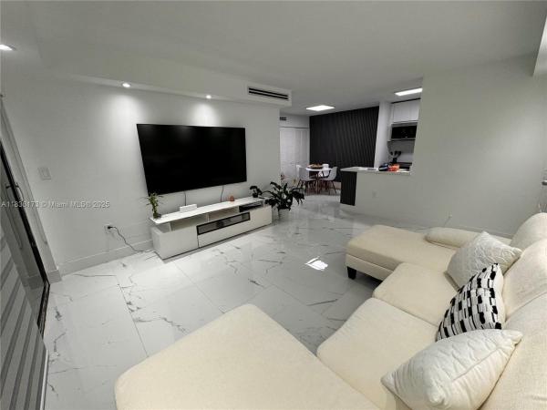 7135 NW 179 St 211, Hialeah, Florida 33015, image 1