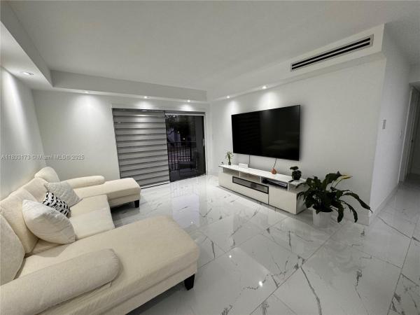 Villa Bellini, 7135 NW 179th St #211, Hialeah, Florida 33015, image 3