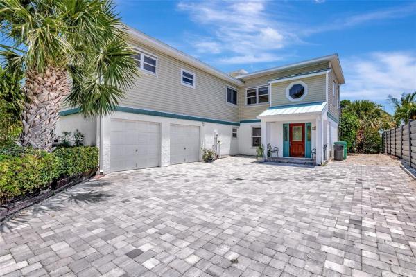 Galleon, 217 Marina Dr, Fort Pierce, Florida 34949, image 1