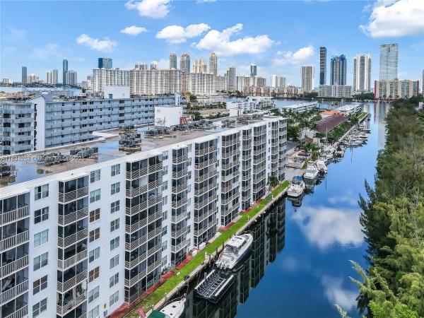 Eastern Shores White House, 3660 NE 166th St #603, North Miami Beach, Florida 33160, image 1