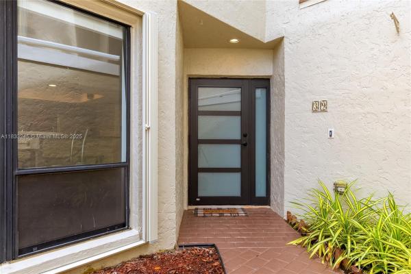 Villas Of Thurston, 39 Balfour Rd W, Palm Beach Gardens, Florida 33418, image 2
