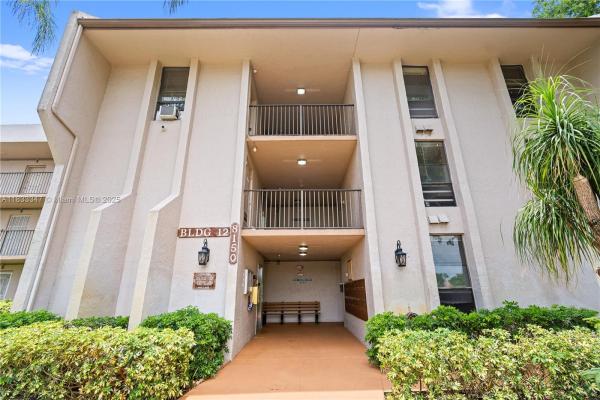 Concord Village, 8150 W Mcnab Rd #104, Tamarac, Florida 33321, image 1