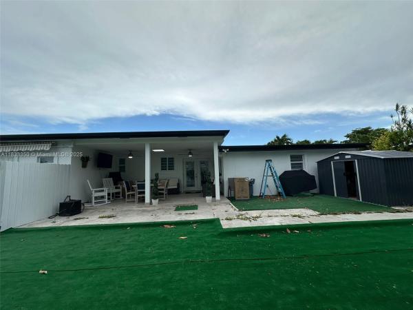 11351 SW 40th Ter, Unincorporated Dade County, Florida 33165, image 1
