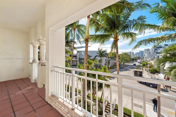 The Townhomes At Sunset Harbour, 1415 Sunset Harbour Dr #204, Miami Beach, Florida 33139, image 1