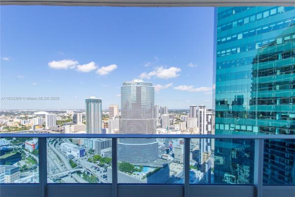 Epic Hotel & Residences, 200 Biscayne Blvd Way #4512, Miami, Florida 33131, image 1