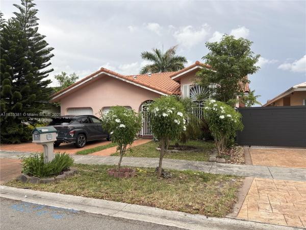 Bird Lakes South, 5450 SW 143rd Ct, Kendale Lakes, Florida 33175, image 3
